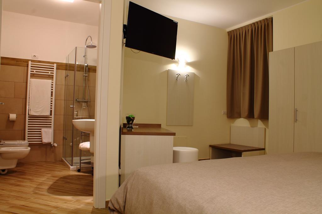 Bhl Boutique Rooms Леньяно Экстерьер фото
