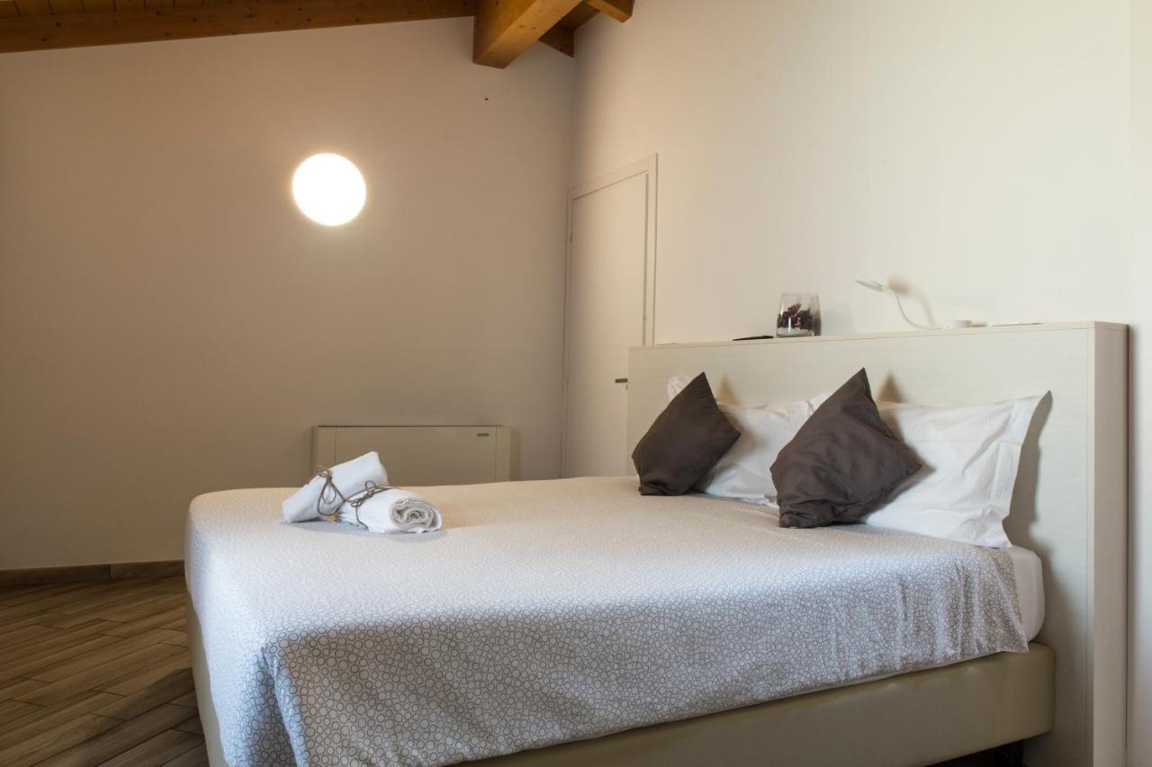 Bhl Boutique Rooms Леньяно Экстерьер фото